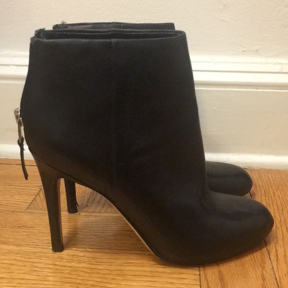 Sam Edelman heeled black booties